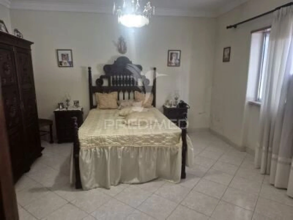 Moradia T3 para Venda em Nossa Senhora da Conceição e São Bartolomeu Foto 3