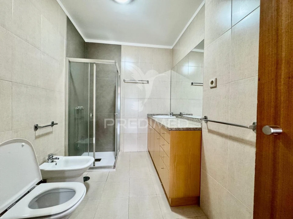 Apartamento T3 para Venda em Ponte Foto 22
