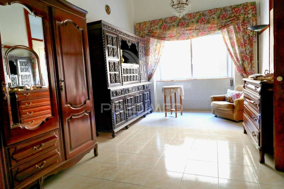 Moradia T3 para Venda em Olhão Foto 3