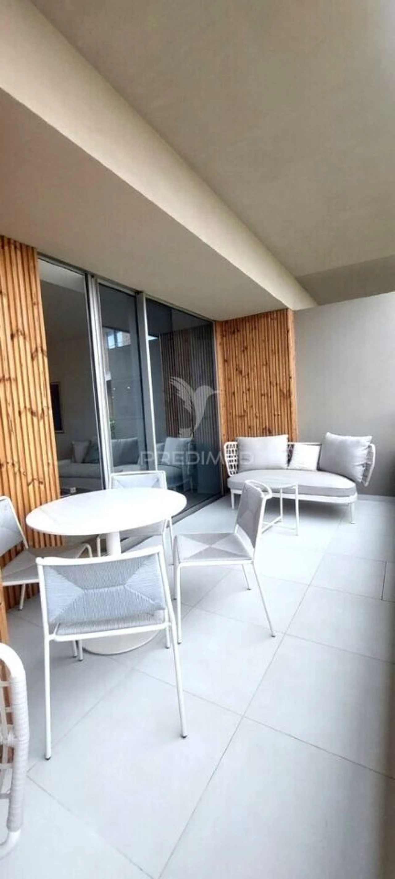 Apartamento T2 para Venda em Quarteira Foto 2