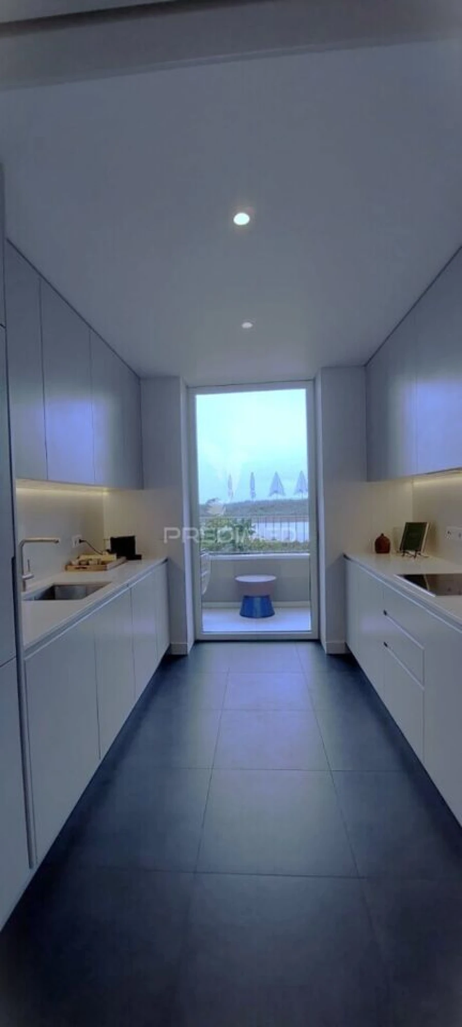 Apartamento T2 para Venda em Quarteira Foto 3