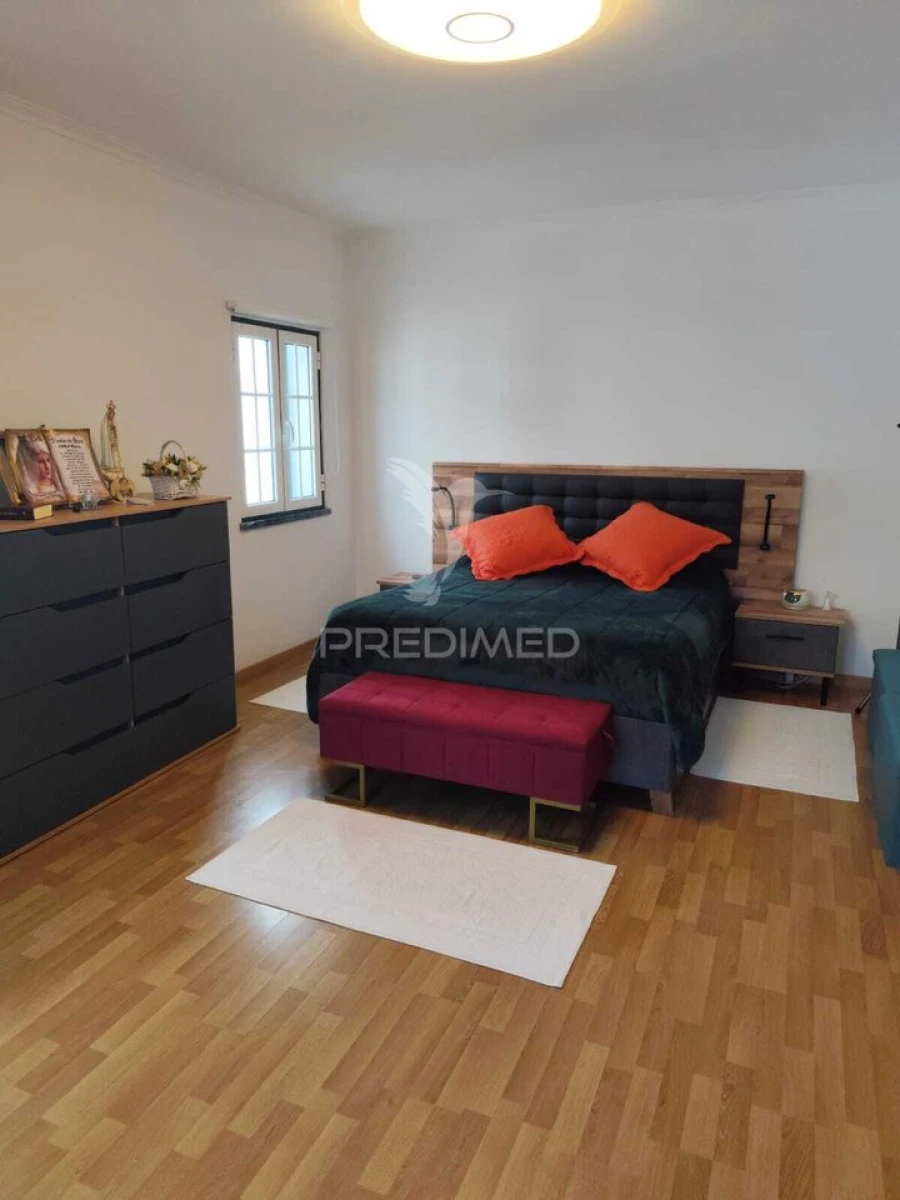 Prédio para Venda em Alvito Foto 15