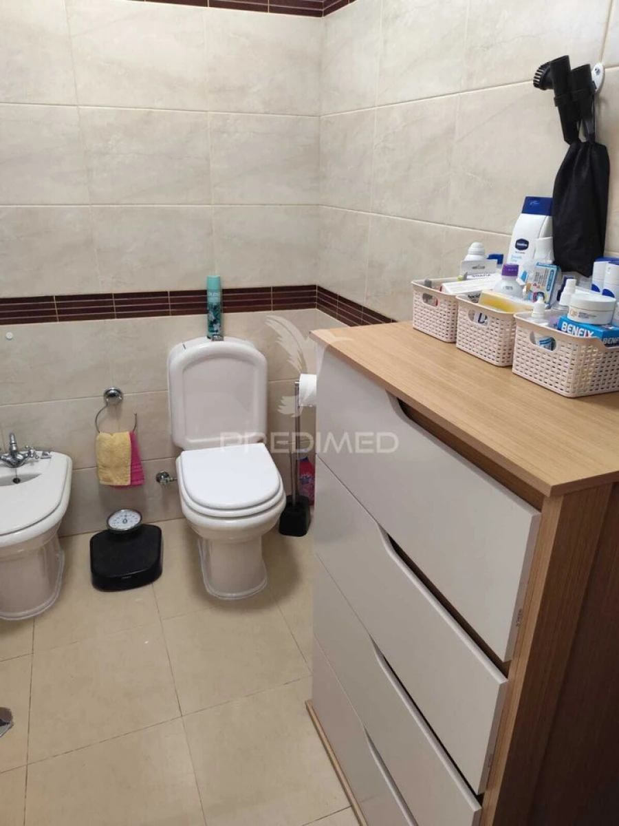 Prédio para Venda em Alvito Foto 13