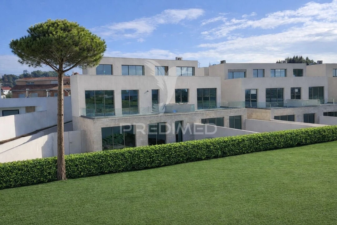 Apartamento T3 para Venda em Madalena Foto 17