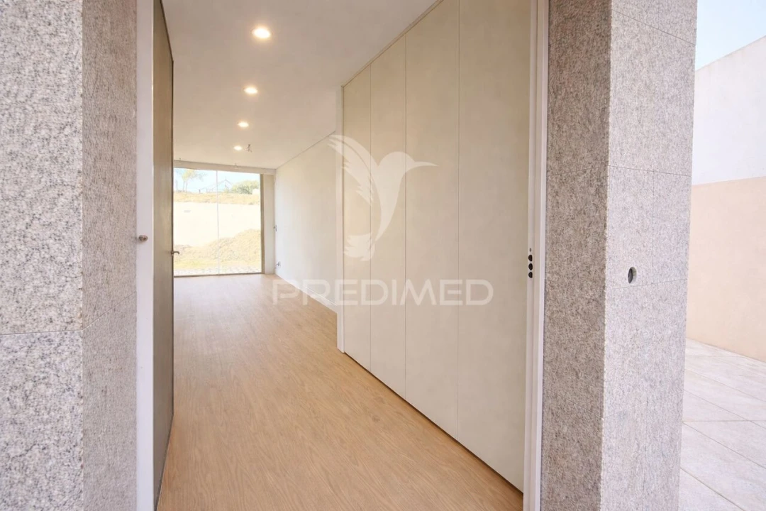 Apartamento T3 para Venda em Madalena Foto 13