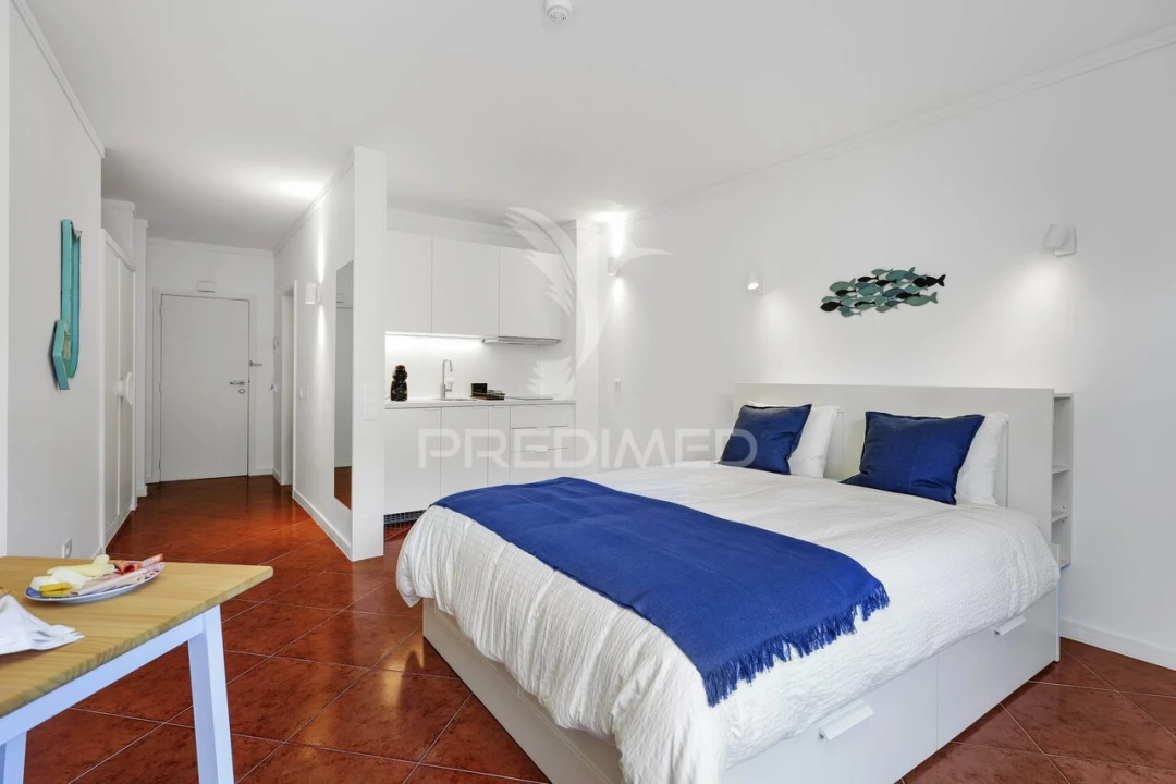 Apartamento T0 para Venda em Albufeira e Olhos de Água Foto 2