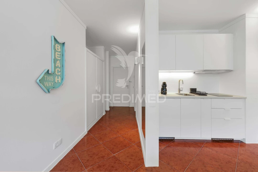 Apartamento T0 para Venda em Albufeira e Olhos de Água Foto 9
