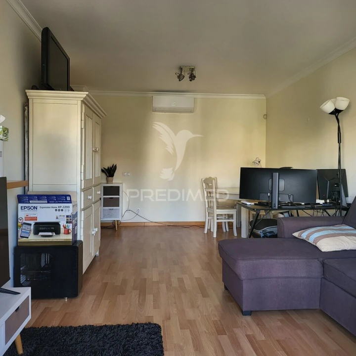 Apartamento T1 para Venda em Portimão Foto 4