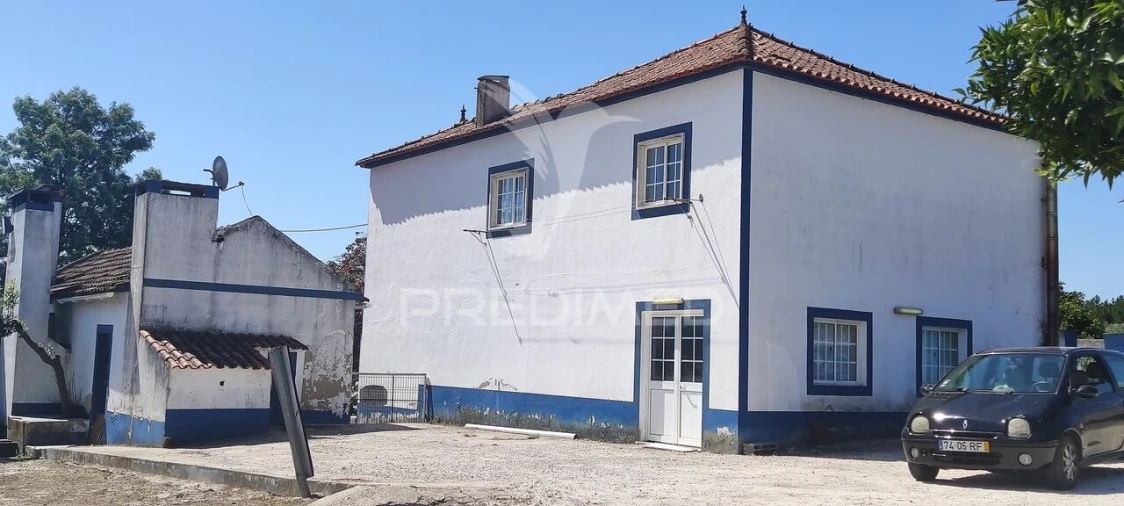 Quinta T3 para Venda em Vale da Pedra Foto 3