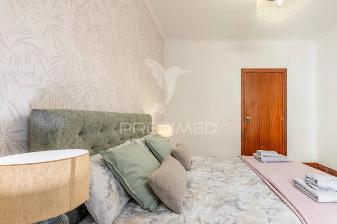 Apartamento T2 para Venda em Caniço Foto 13