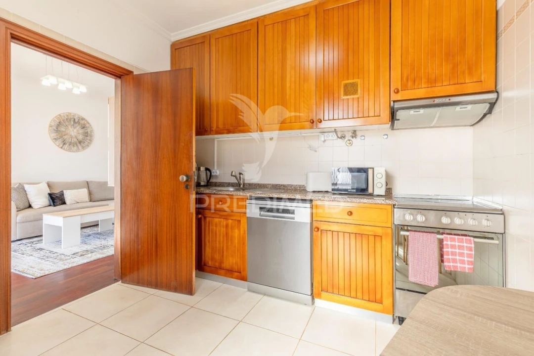 Apartamento T2 para Venda em Caniço Foto 18