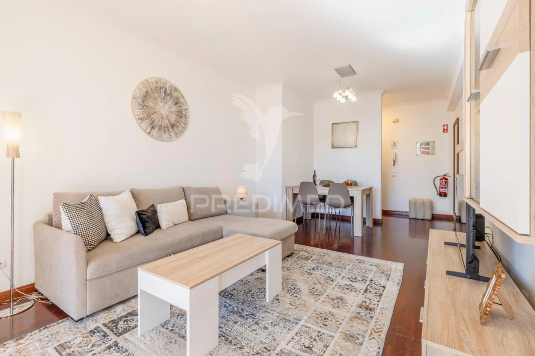 Apartamento T2 para Venda em Caniço Foto 21