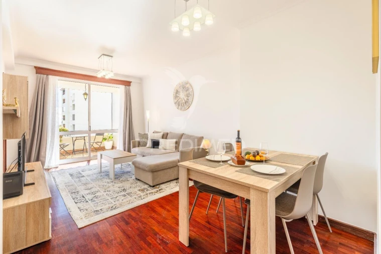 Apartamento T2 para Venda em Caniço Foto 28