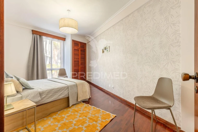 Apartamento T2 para Venda em Caniço Foto 15