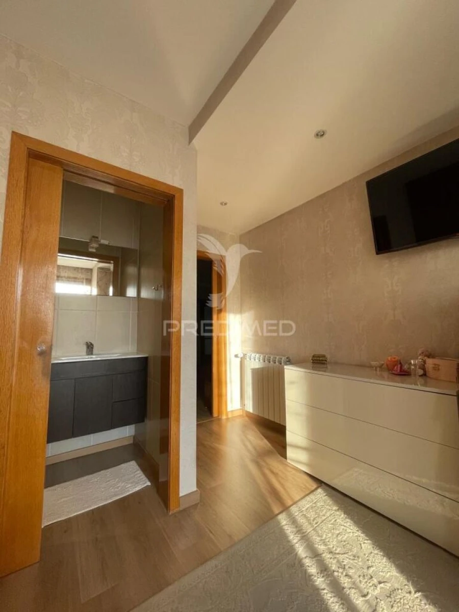 Apartamento T3 para Venda em São Vitor (Braga) Foto 16