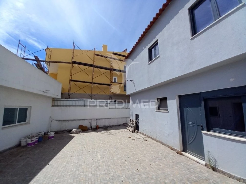 Moradia T3 para Venda em Amora Foto 23