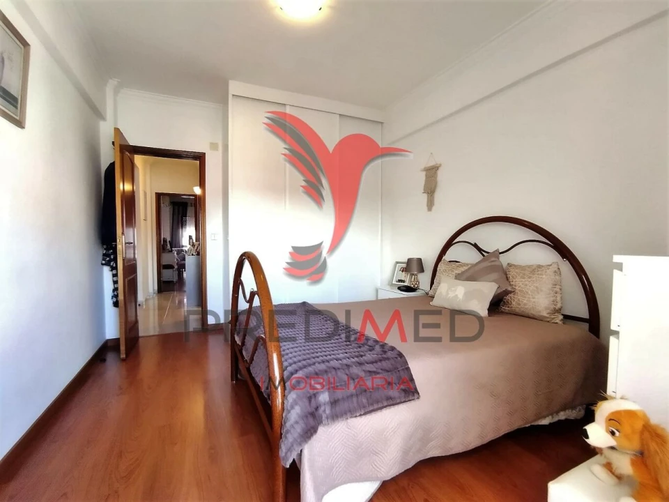 Apartamento T3 para Venda em Corroios Foto 23