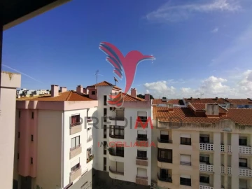 Apartamento T3 para Venda em Corroios
