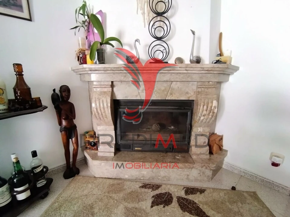 Apartamento T3 para Venda em Corroios Foto 5