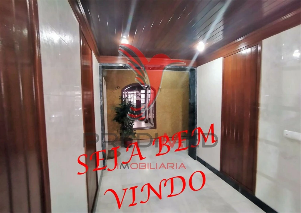 Apartamento T3 para Venda em Corroios Foto 1