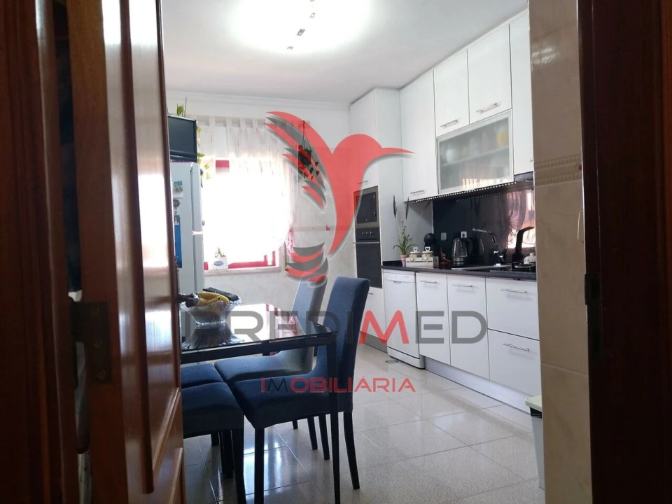 Apartamento T3 para Venda em Corroios Foto 19