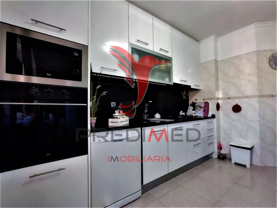 Apartamento T3 para Venda em Corroios Foto 15