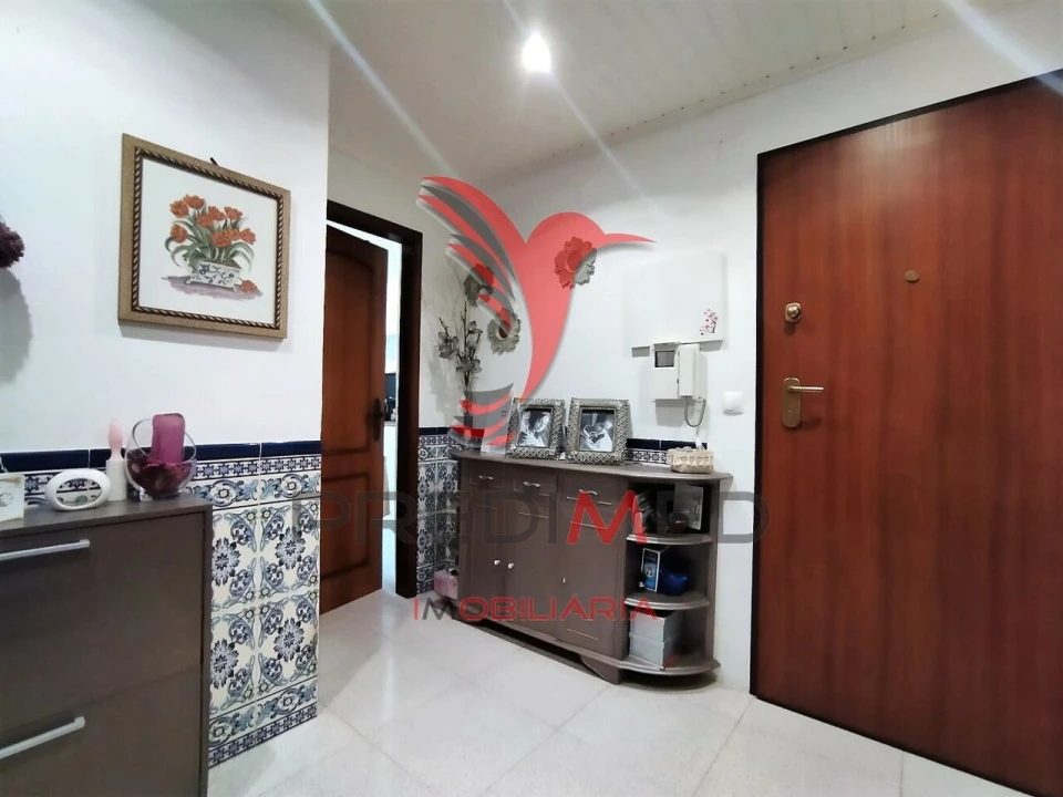 Apartamento T3 para Venda em Corroios Foto 8