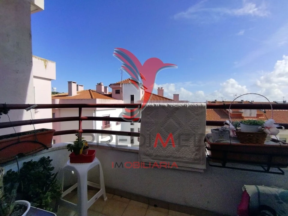 Apartamento T3 para Venda em Corroios Foto 34
