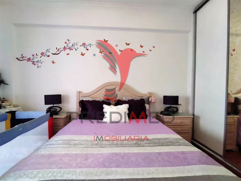 Apartamento T3 para Venda em Corroios Foto 24