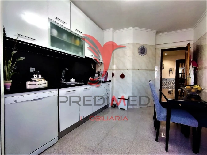 Apartamento T3 para Venda em Corroios Foto 18