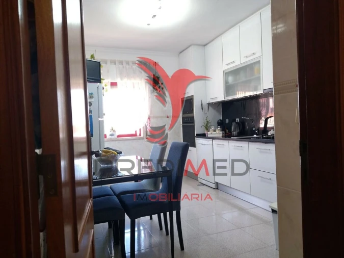 Apartamento T3 para Venda em Corroios Foto 19