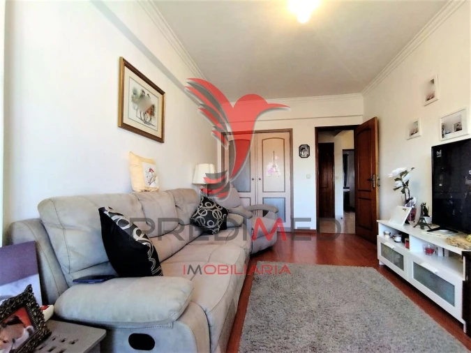 Apartamento T3 para Venda em Corroios Foto 2