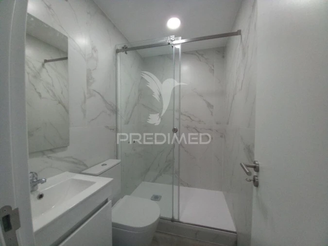 Apartamento T3 para Venda em Costa da Caparica Foto 29