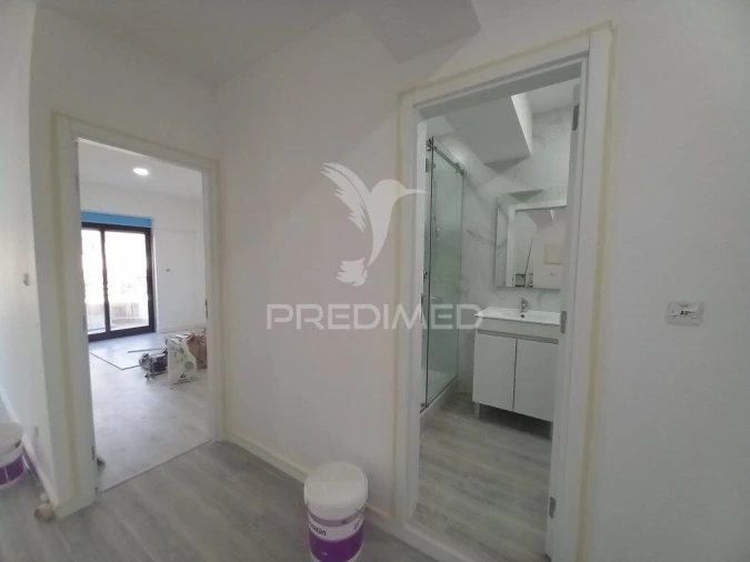 Apartamento T3 para Venda em Costa da Caparica Foto 11