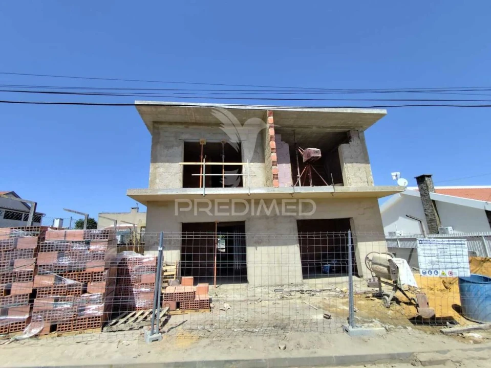 Moradia T3 para Venda em Fernao Ferro Foto 1