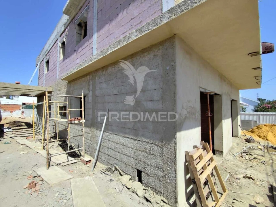 Moradia T3 para Venda em Fernao Ferro Foto 25
