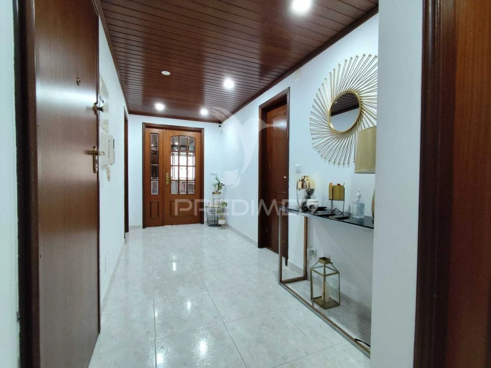 Apartamento T3 para Venda em Corroios Foto 35