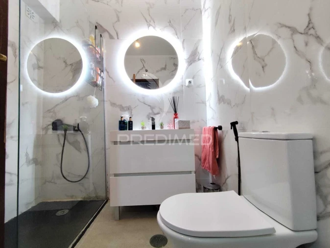 Apartamento T3 para Venda em Corroios Foto 31