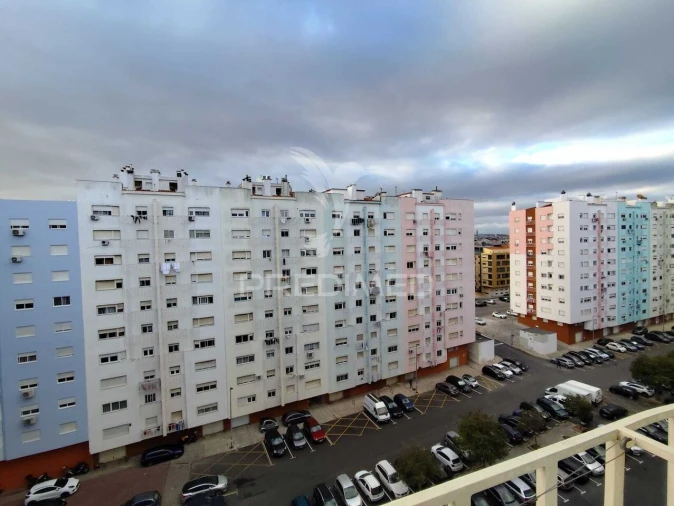 Apartamento T3 para Venda em Corroios Foto 12