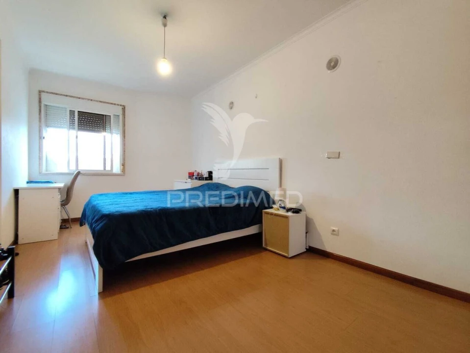 Apartamento T3 para Venda em Corroios Foto 2