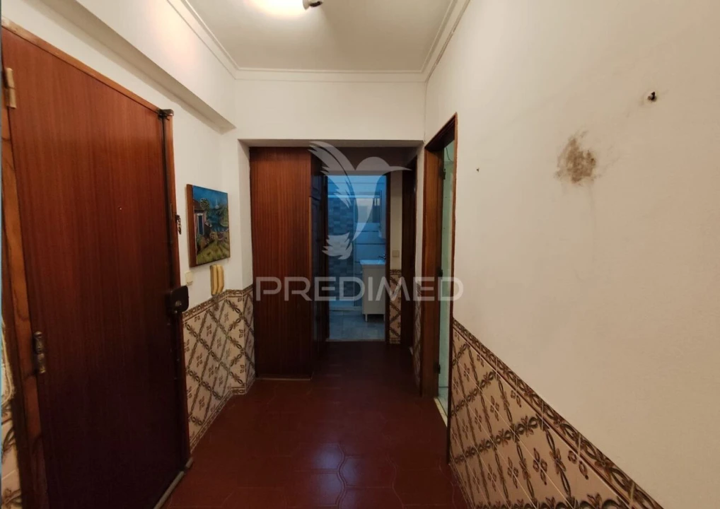 Apartamento T1 para Venda em Amora Foto 16