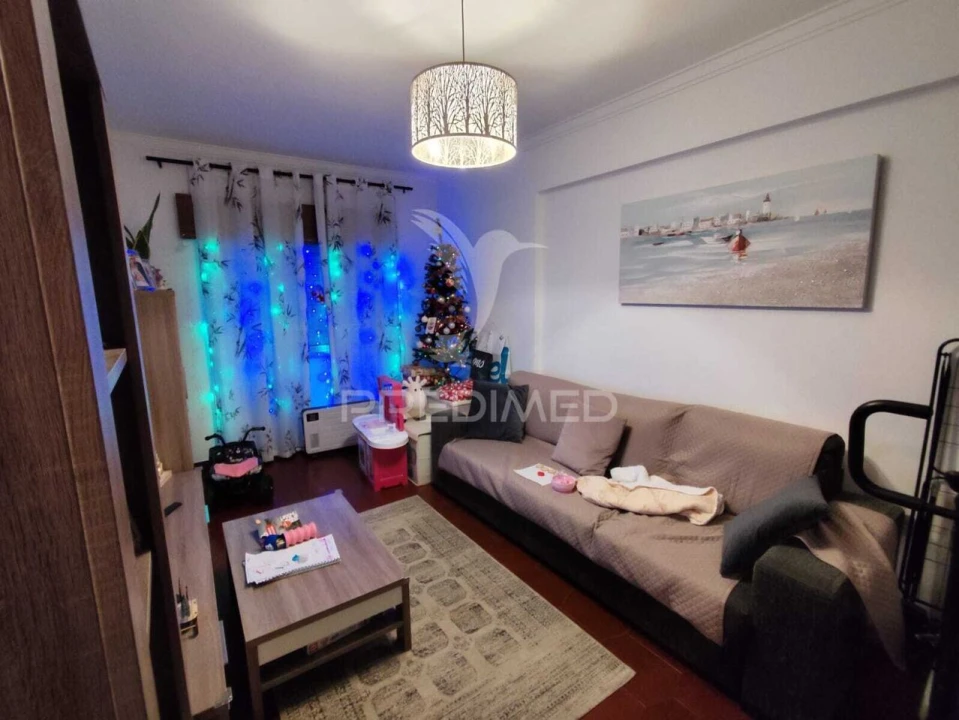 Apartamento T1 para Venda em Amora Foto 10