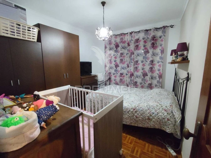 Apartamento T1 para Venda em Amora Foto 13