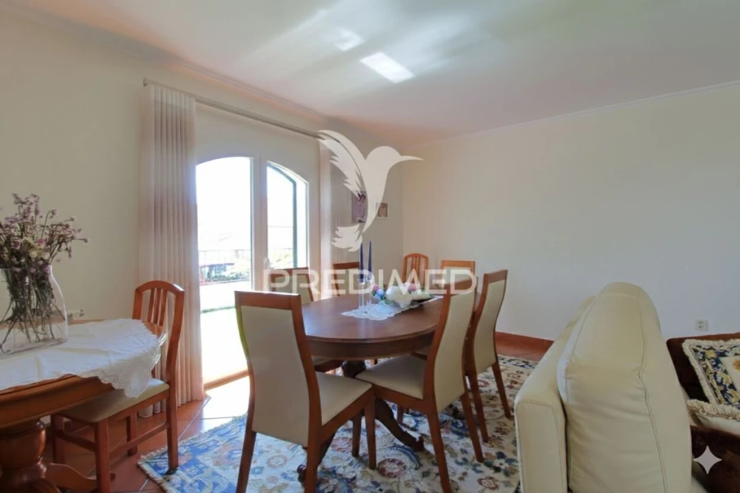 Moradia T4 para Venda em Esgueira Foto 7