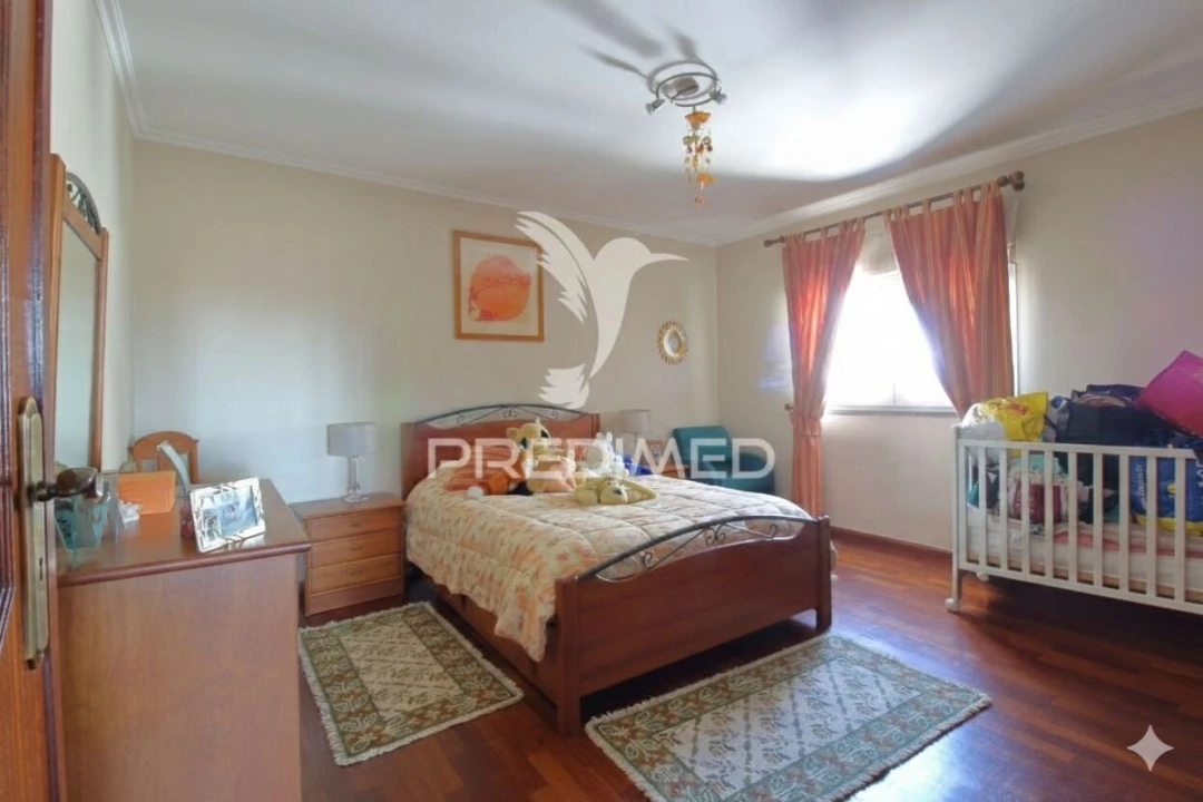 Moradia T4 para Venda em Esgueira Foto 10