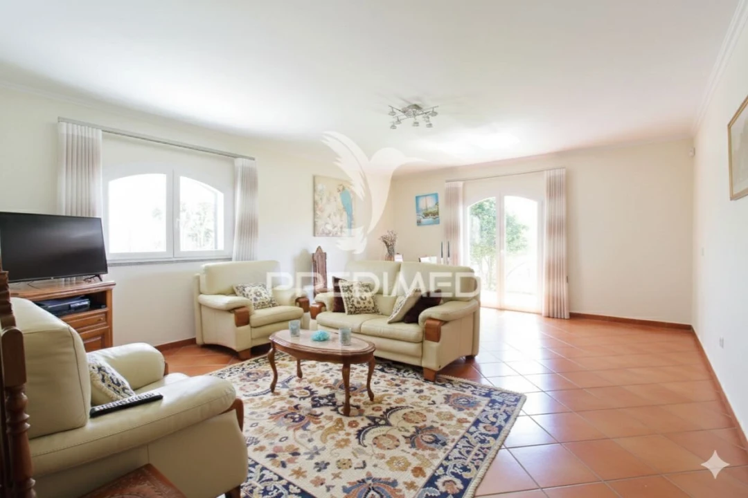 Moradia T4 para Venda em Esgueira Foto 5