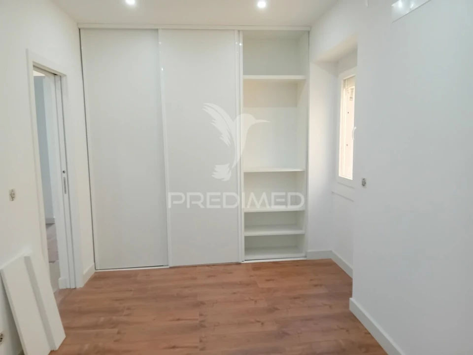 Apartamento T2 para Venda em Falagueira-Venda Nova Foto 14