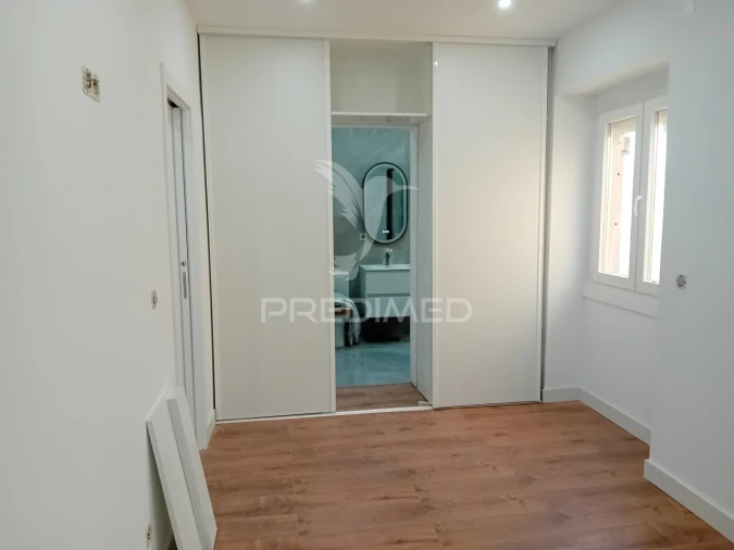 Apartamento T2 para Venda em Falagueira-Venda Nova Foto 13
