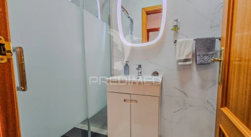 Apartamento T4 para Venda em Portimão