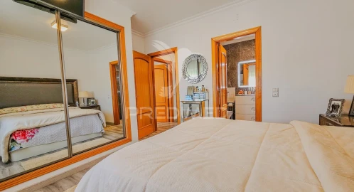 Apartamento T4 para Venda em Portimão